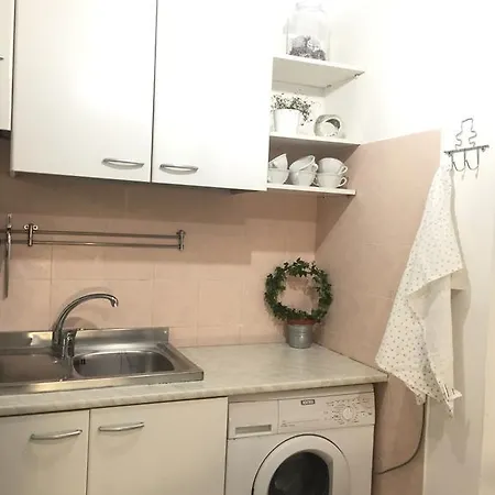 Nyaraló Mansarda Al Mare *